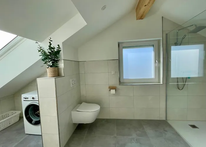 Helles Ruhiges Im Gruenen *